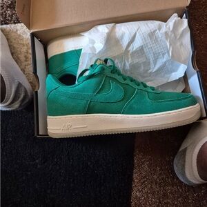 Green Nike Air Force 1 Sneakers